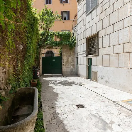 As Feel - Pellegrino Luxury With Balcony * Rome